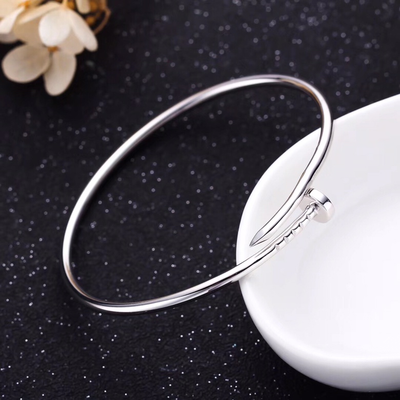 Cartier bracelet 03lyx98 (2)