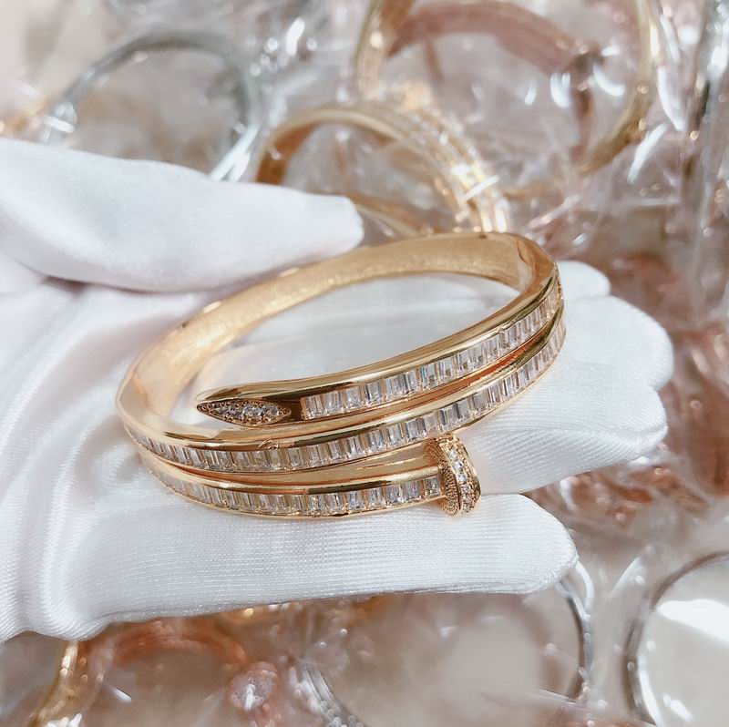 Cartier bracelet 04lyx133