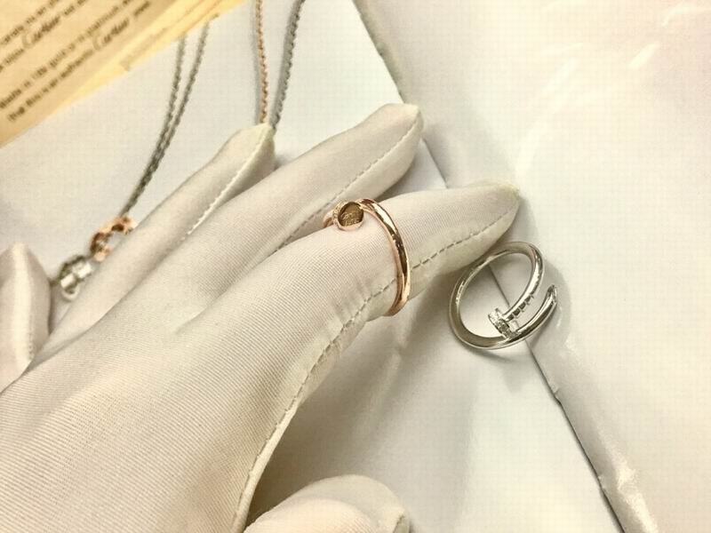 Cartier earring 05lyx69 (8)