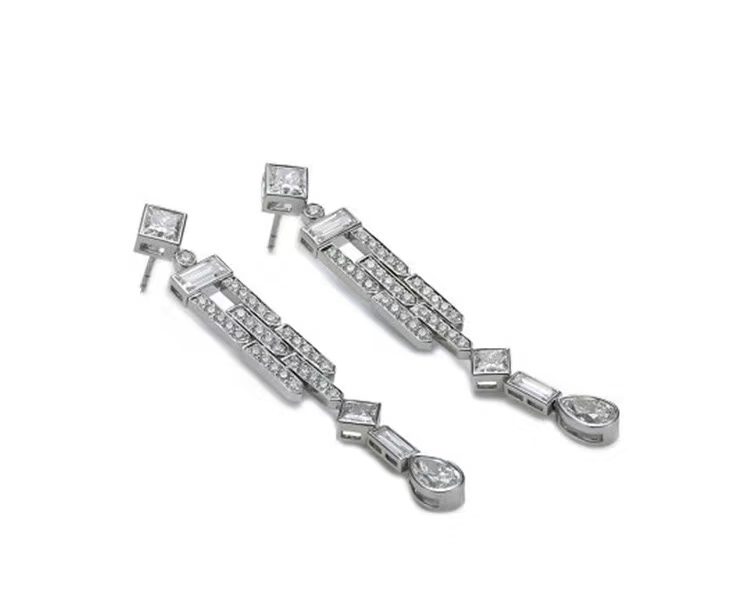 Cartier earring 05lyx77 (3)