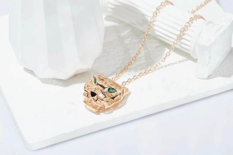 Cartier necklace 03lyx70 (2)