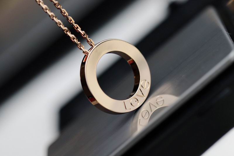 Cartier necklace 03lyx76 (5)
