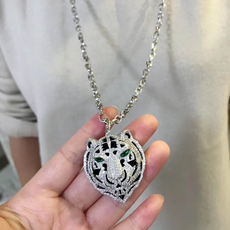 Cartier necklace 06lyx132 (9)