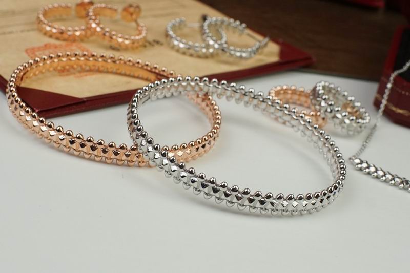 Cartier suits 05lyx15 (1)