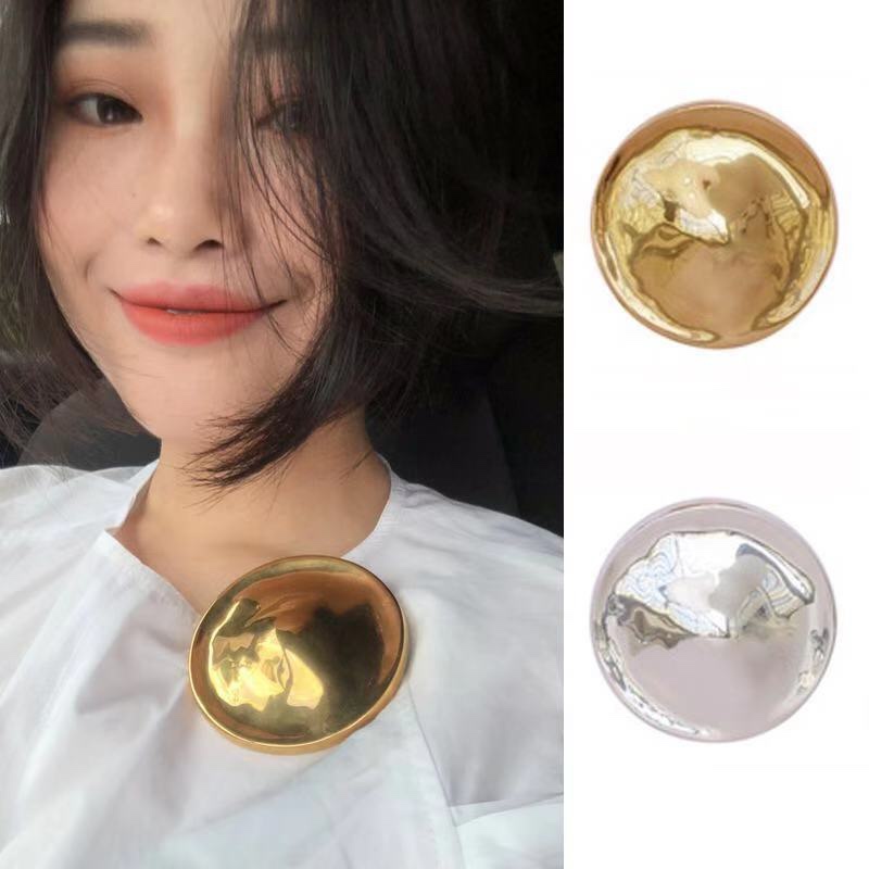 Celine Brooch 05lyr06 (12)