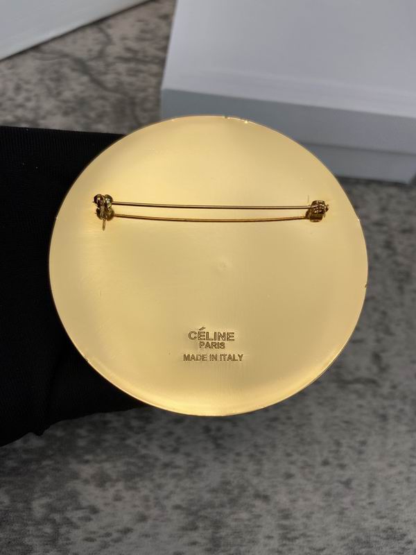 Celine Brooch 05lyr06 (6)