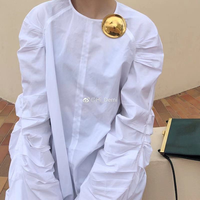 Celine Brooch 05lyr06 (8)