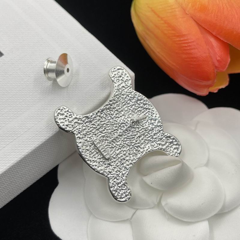 Celine Brooch 06lyr08 (6)