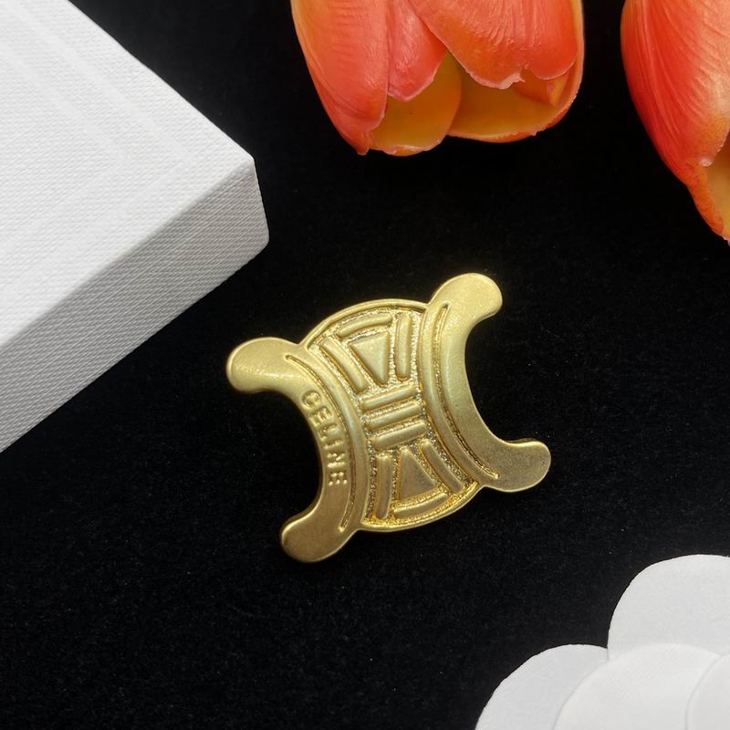 Celine Brooch 06lyr08 (8)