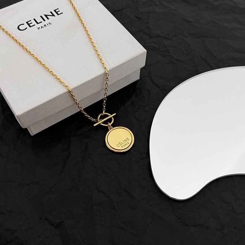 Celine Necklace 05lyr101 (1)