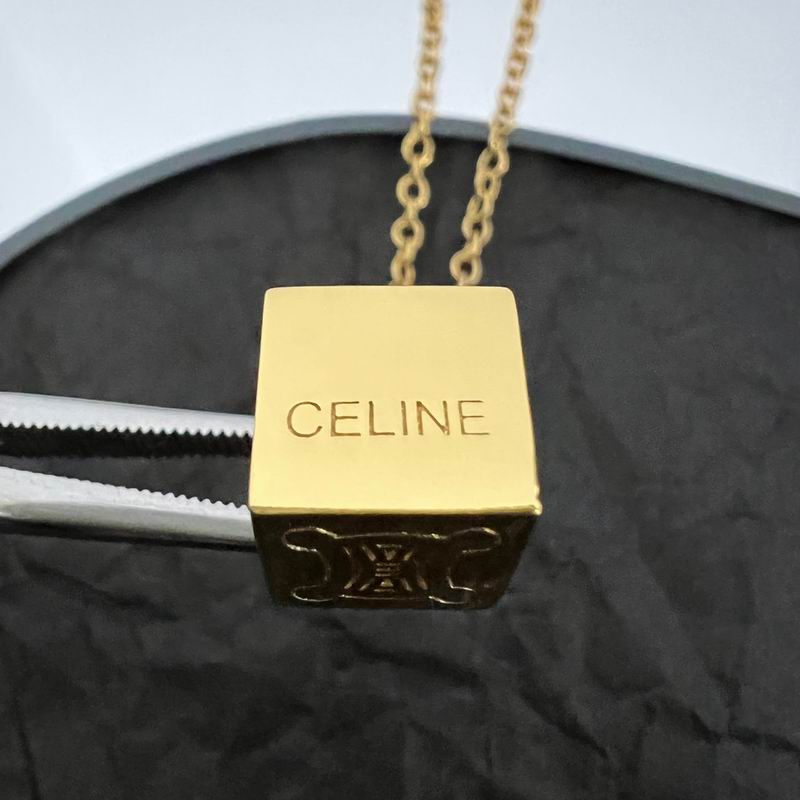 Celine Necklace 05lyr105 (5)