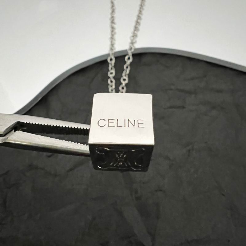 Celine Necklace 05lyr106 (6)