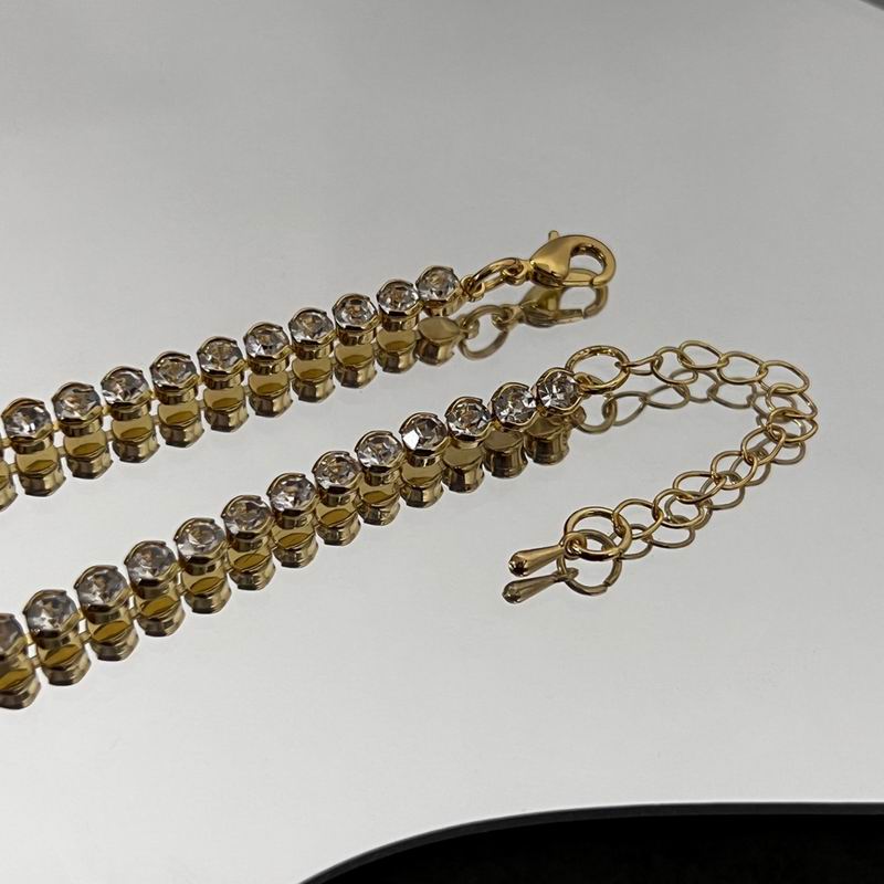 Celine Necklace 05lyr109 (6)