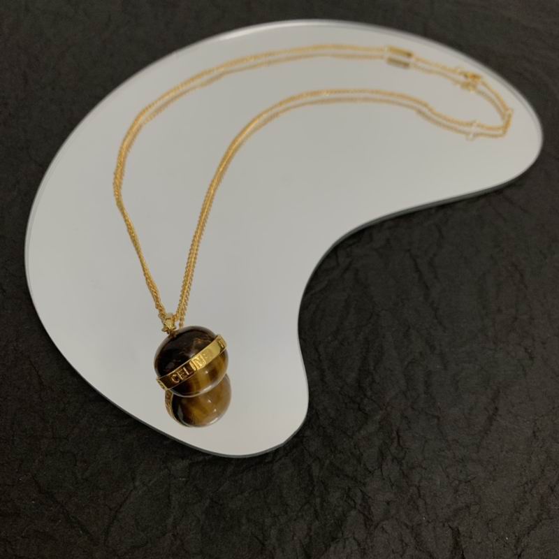 Celine Necklace 05lyr116 (3)