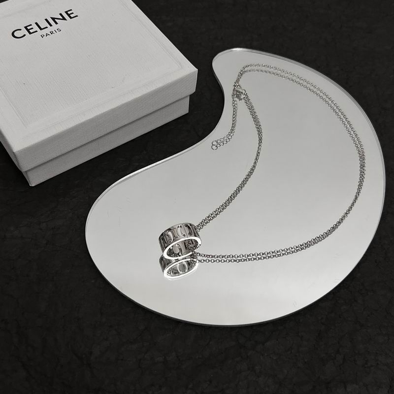 Celine Necklace 05lyr125 (1)