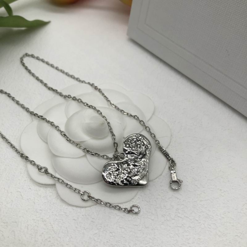 Celine Necklace 05lyr150 (5)