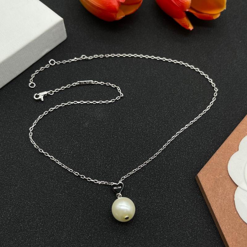 Celine Necklace 05lyr155 (3)