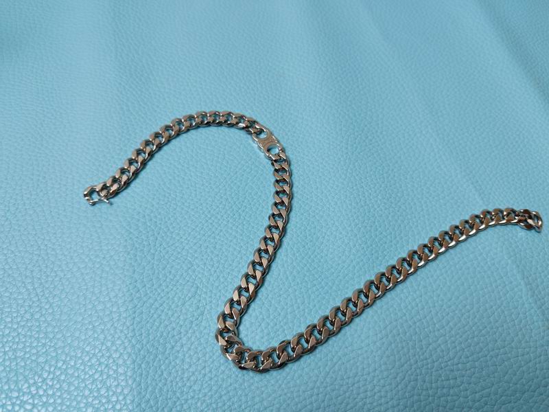 Celine Necklace 05lyr70 (2)