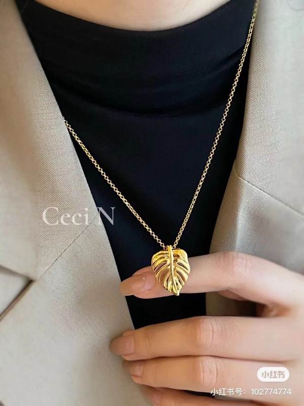 Celine Necklace 05lyr77 (7)