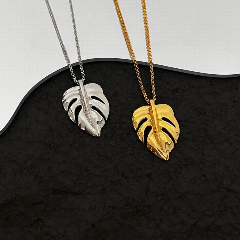 Celine Necklace 05lyr77 (8)