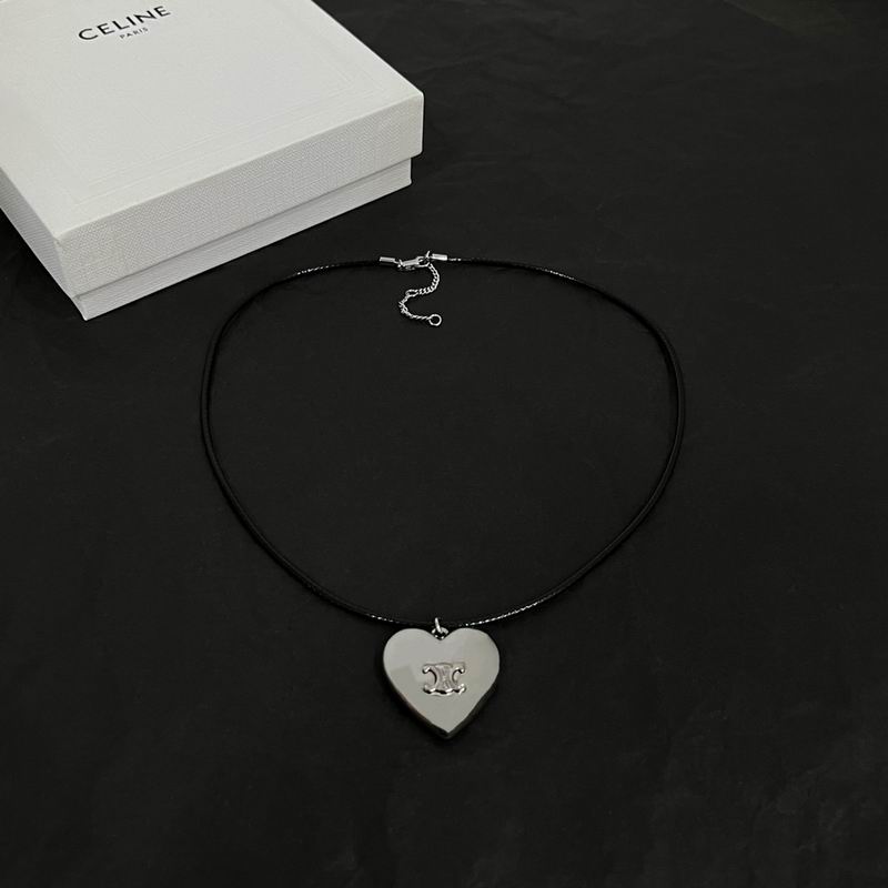 Celine Necklace 05lyr79 (3)