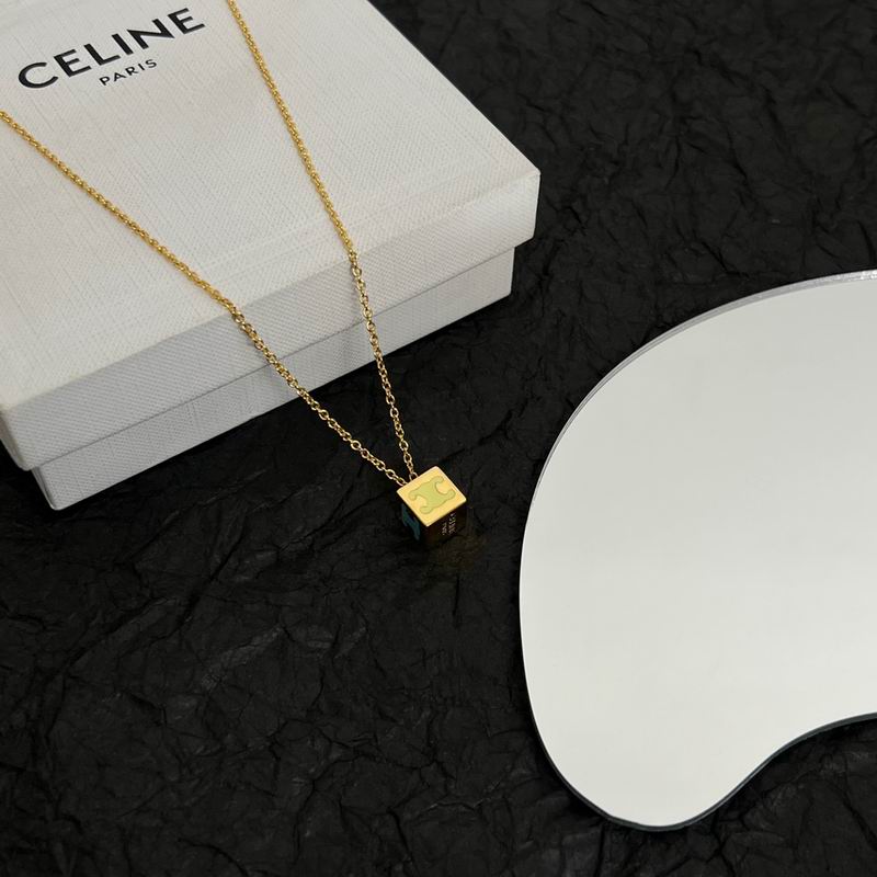 Celine Necklace 05lyr87 (3)