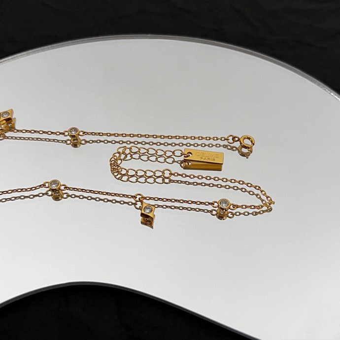 Celine Necklace 05lyr90 (5)