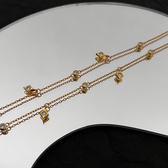 Celine Necklace 05lyr90 (7)