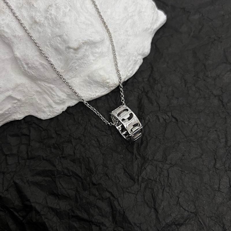 Celine Necklace 05lyr97 (3)