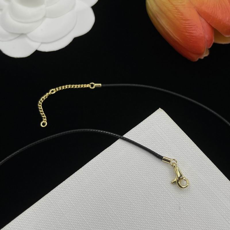 Celine Necklace 06lyr176 (4)