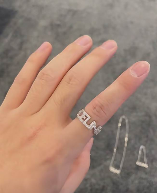 Celine Ring 05lyr08 (9)