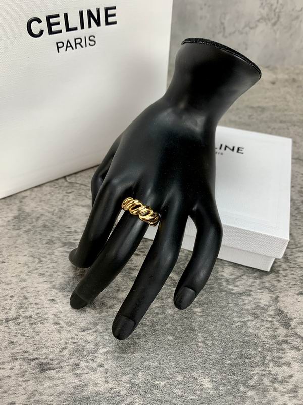 Celine Ring 05lyr19 (2)