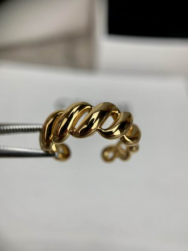 Celine Ring 05lyr19 (5)