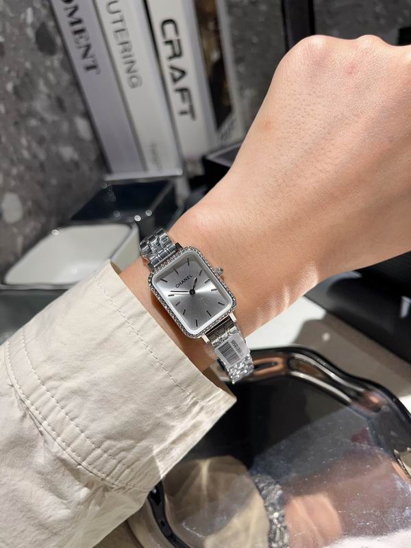 Chanel 20X26mm 02 (3)