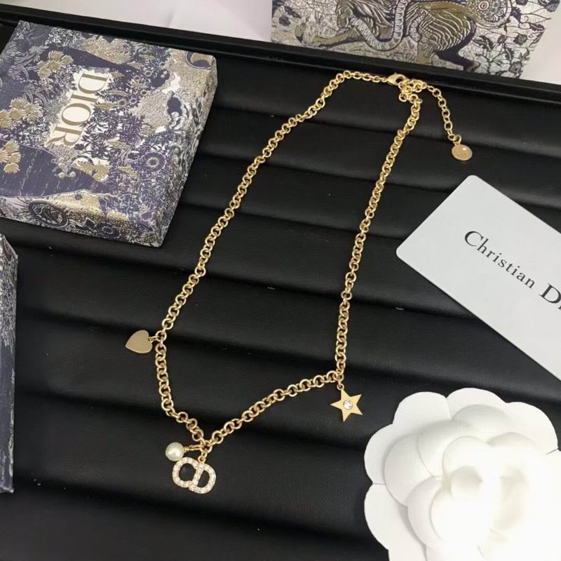 Dior Suits 04lyr47 (7)