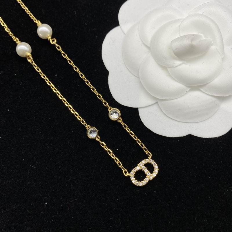 Dior Suits 04lyr49 (5)