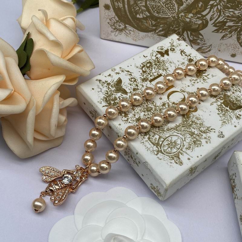 Dior Suits 04lyr50 (5)