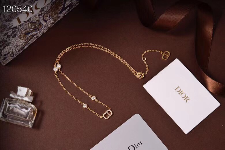 Dior Suits 04lyr55 (2)