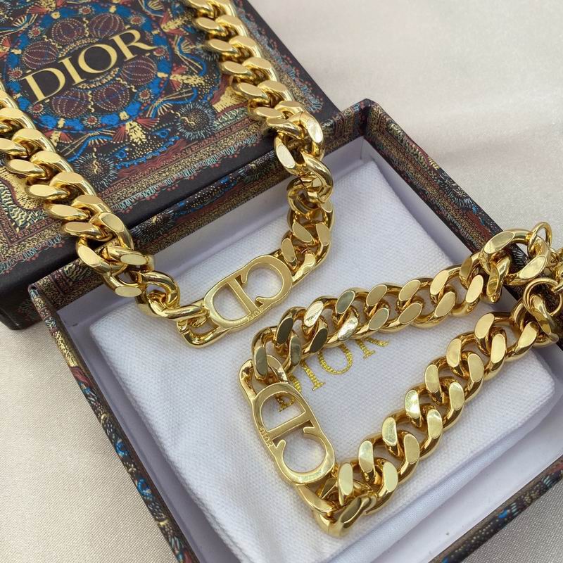 Dior Suits 04lyr60 (8)