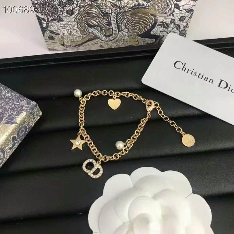 Dior Suits 04lyr61 (4)