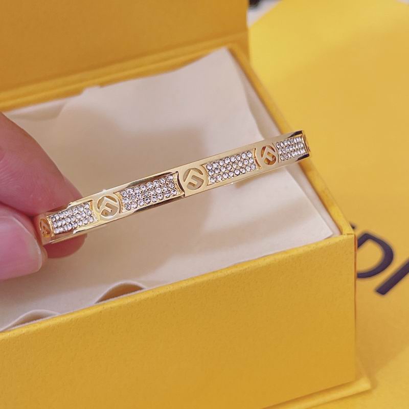 Fendi bracelet 03lyx39 (7)
