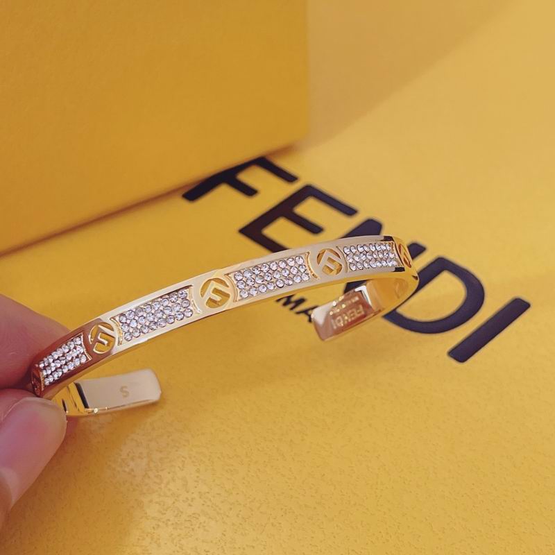 Fendi bracelet 03lyx39 (8)