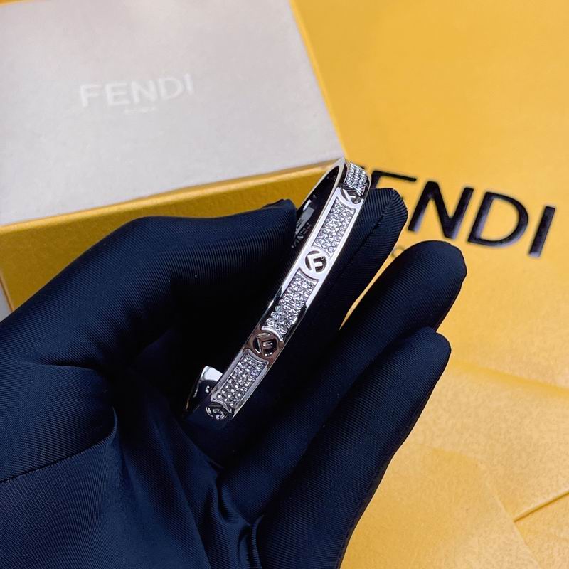 Fendi bracelet 03lyx40 (12)