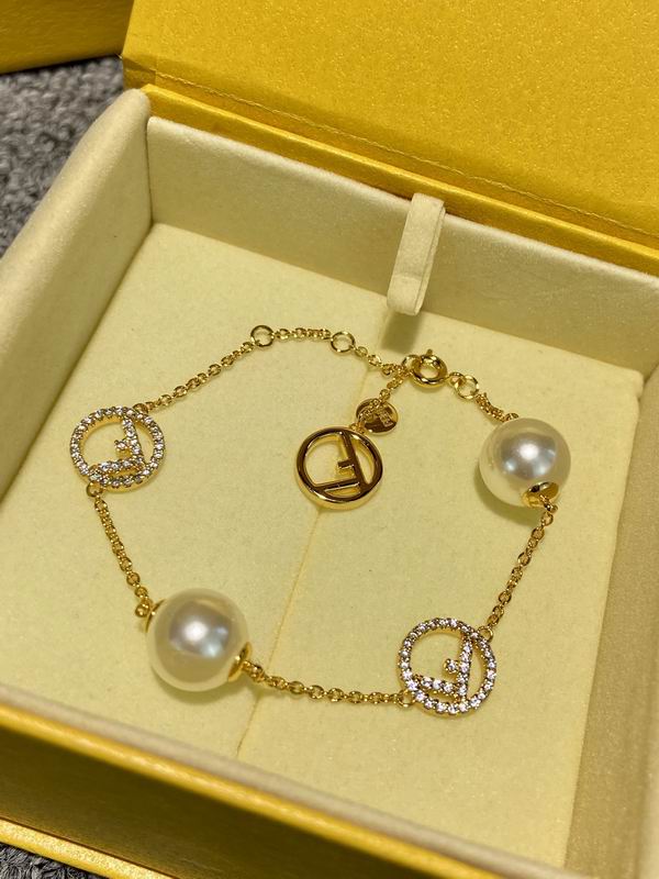Fendi bracelet 04lyx41 (1)