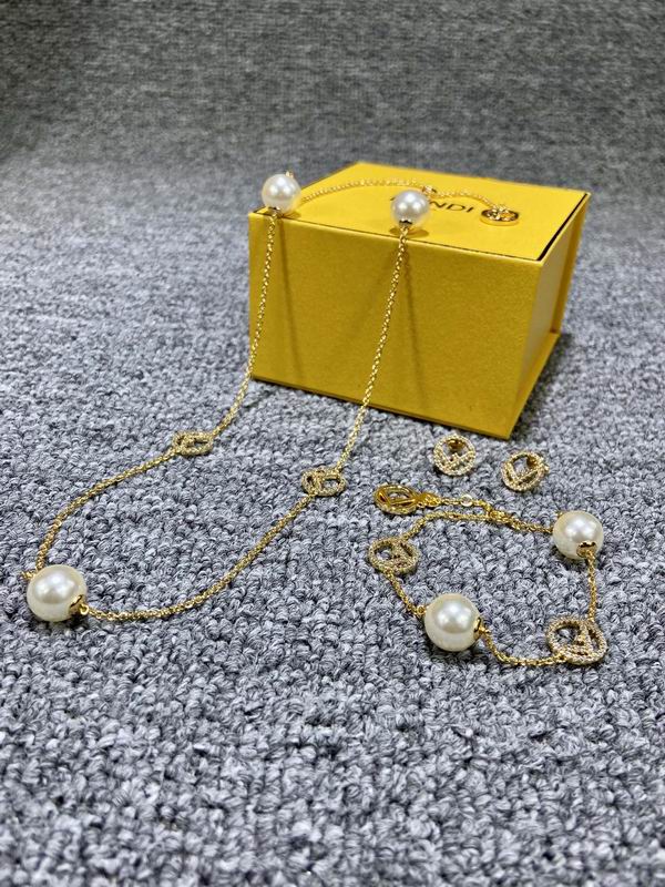 Fendi bracelet 04lyx41 (9)