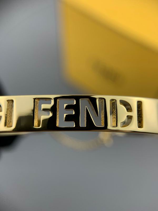 Fendi bracelet 04lyx43 (5)