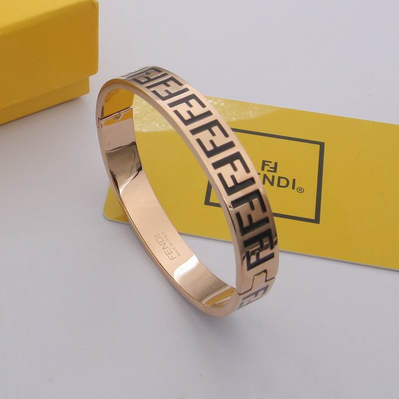 Fendi bracelet 04lyx44 (2)