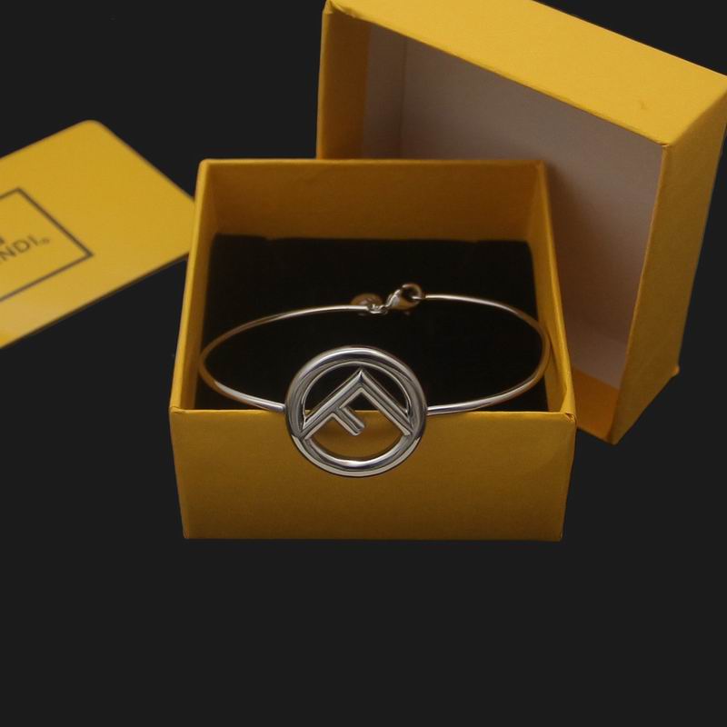Fendi bracelet 04lyx52 (5)