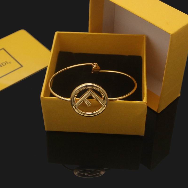Fendi bracelet 04lyx52 (7)