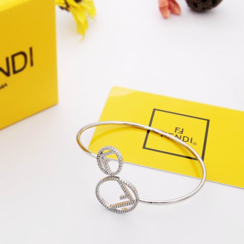 Fendi bracelet 04lyx53 (5)